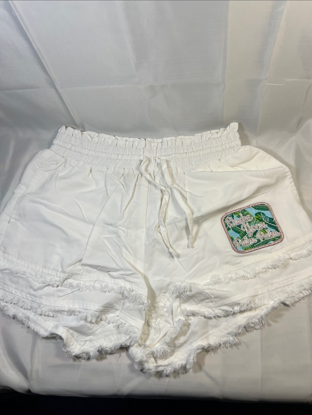 Judith March White Drawstring Frayed Hem Patch Shorts